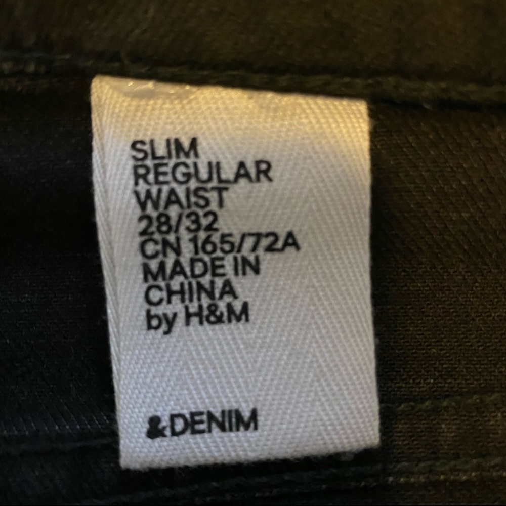 Black Tonal Embroidered Jeans - Picture 4 of 4